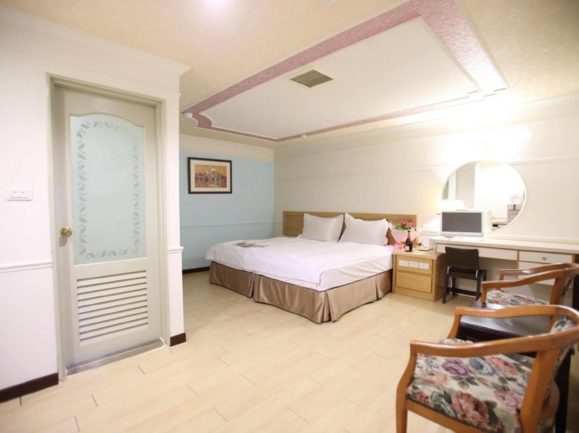 享平方文旅 Hotel โต่วลิ่ว ภายนอก รูปภาพ