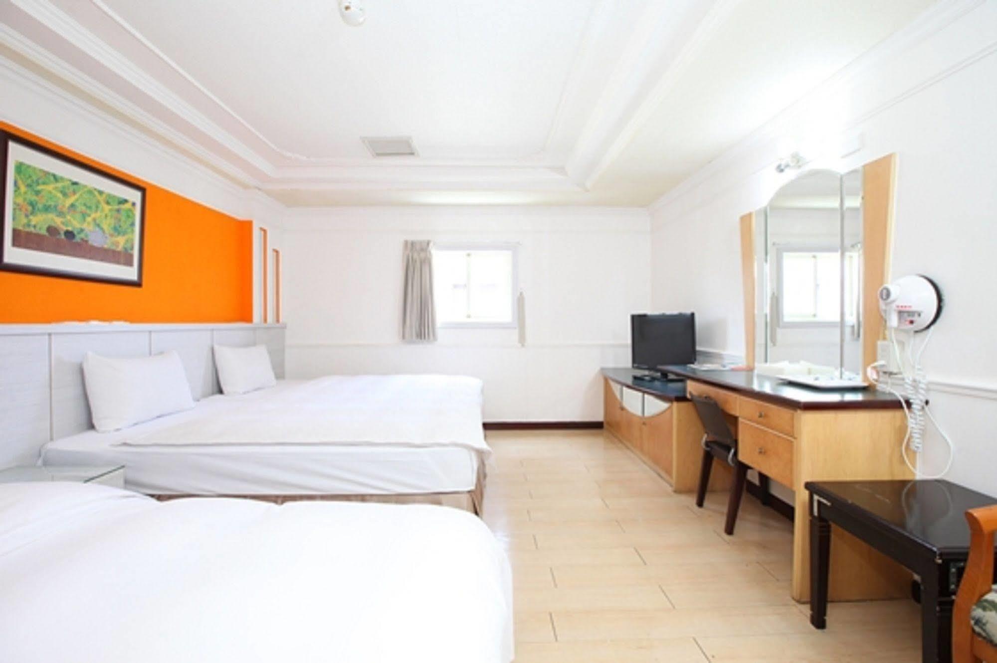 享平方文旅 Hotel โต่วลิ่ว ภายนอก รูปภาพ